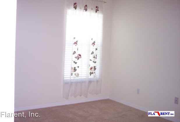 2470 Orsota Cir - Photo 3 of 13