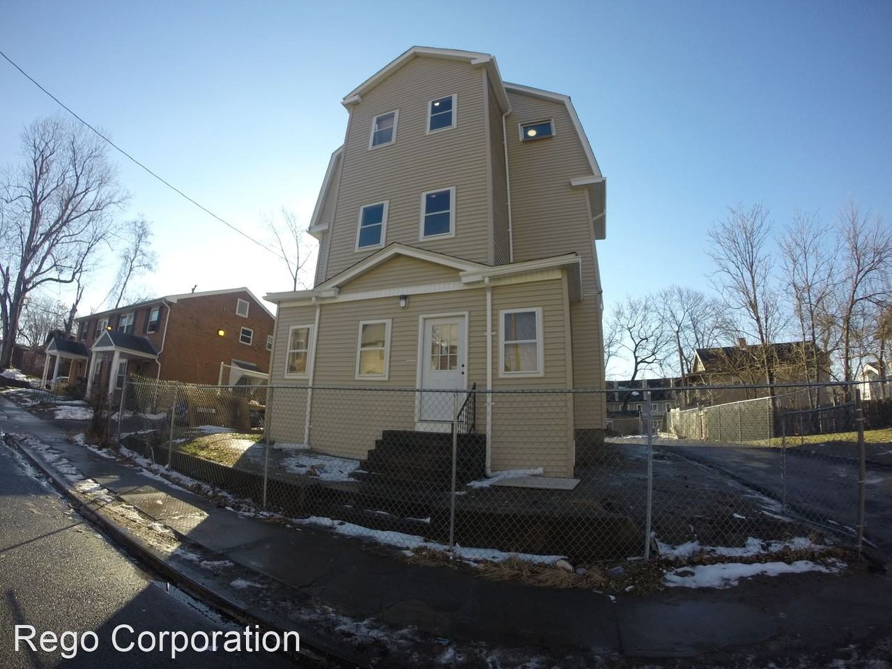 67 Judson St. - Photo 2 of 15