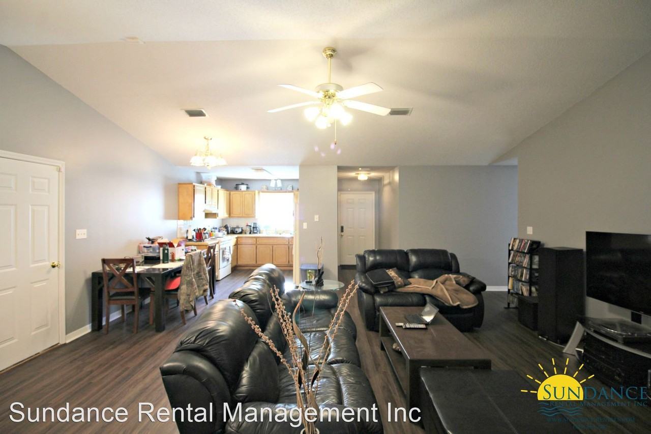 509 Woodfern Ave - Photo 3 of 8