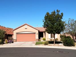 featured image of 2106 N Red Canyon Cir