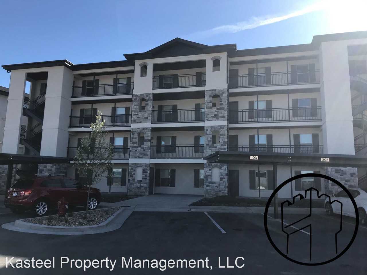 1700 Sandhill Rd #E404