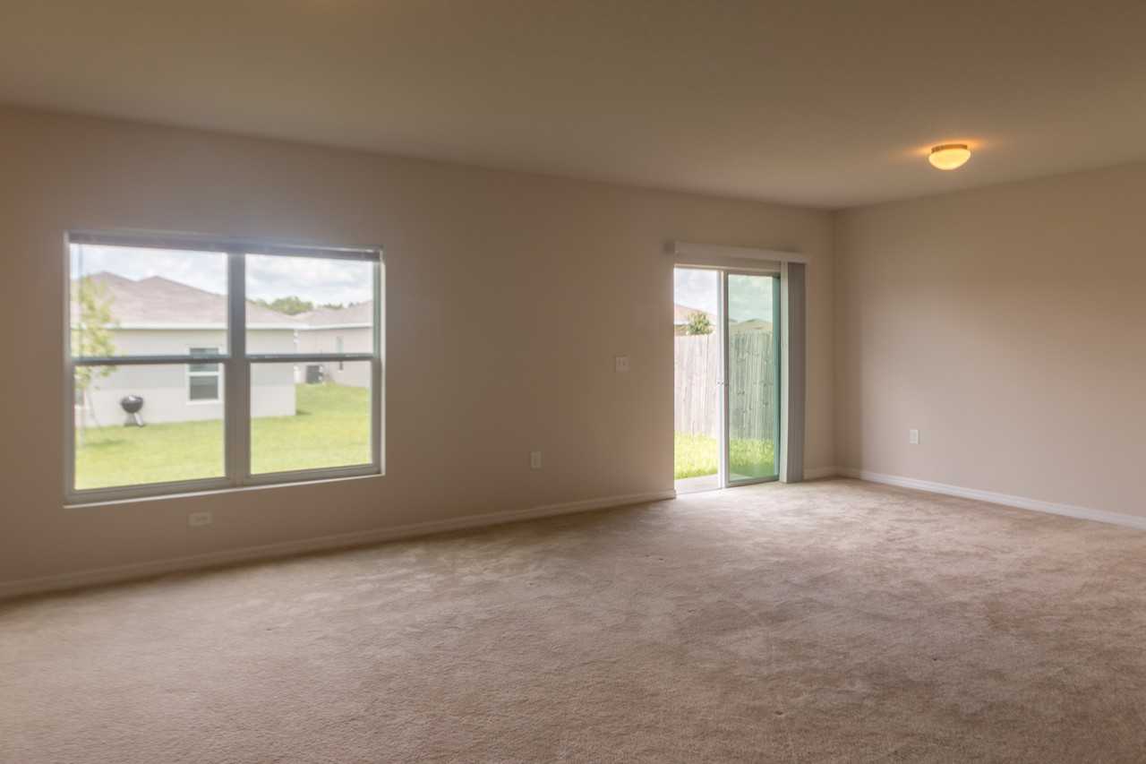 591 Lucerne Blvd - Photo 3 of 16