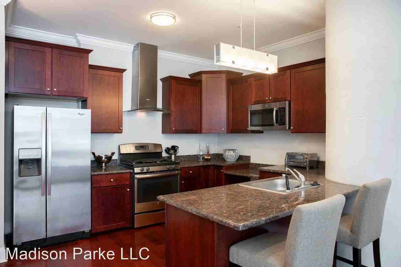 800 Delaware Ave - Photo 3 of 29