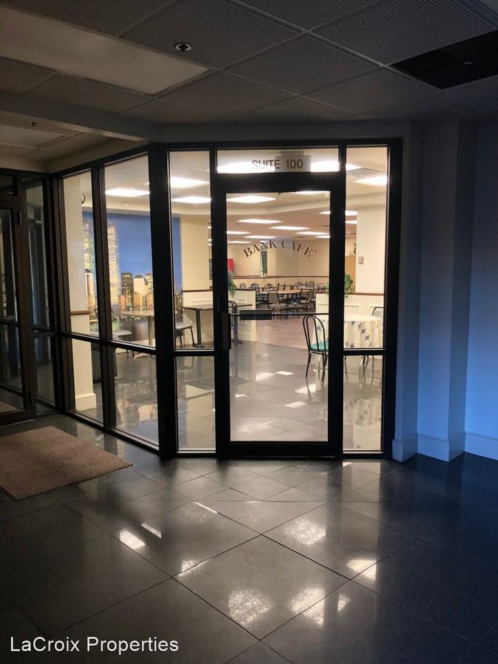 25 Blackstone Valley Place - Photo 3 of 11