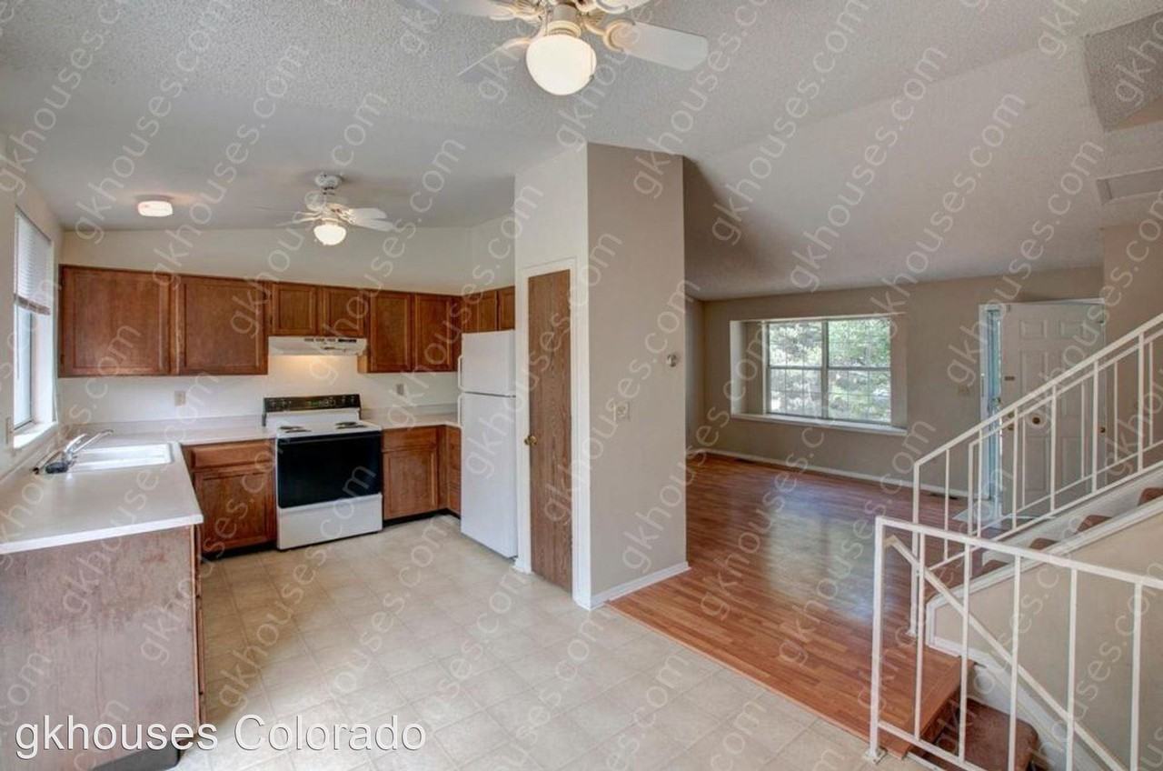 4264 S Fundy Way - Photo 3 of 14