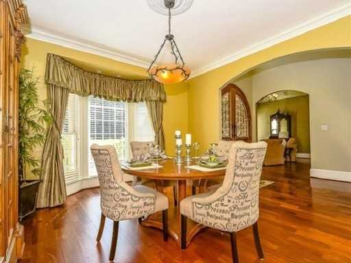 5223 Lake Wylie Road - Photo 2 of 15