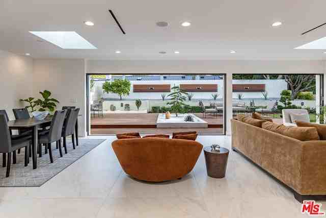 30616 Vista Sierra Dr - Photo 3 of 43