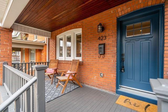 423 Clendenan Avenue - Photo 2 of 32