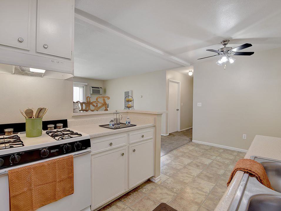 PINE MEADOWS - Photo 2 of 27