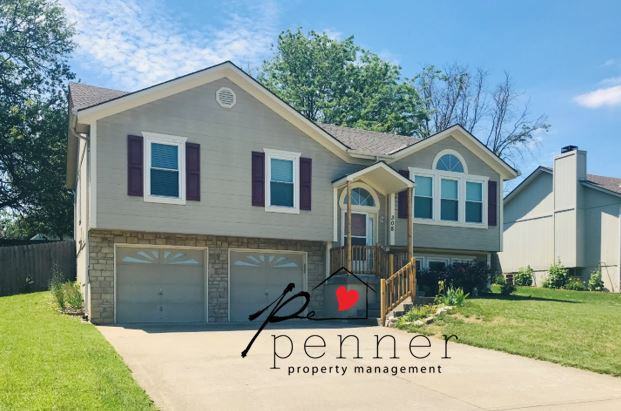 308 Northeast Topaz Drive