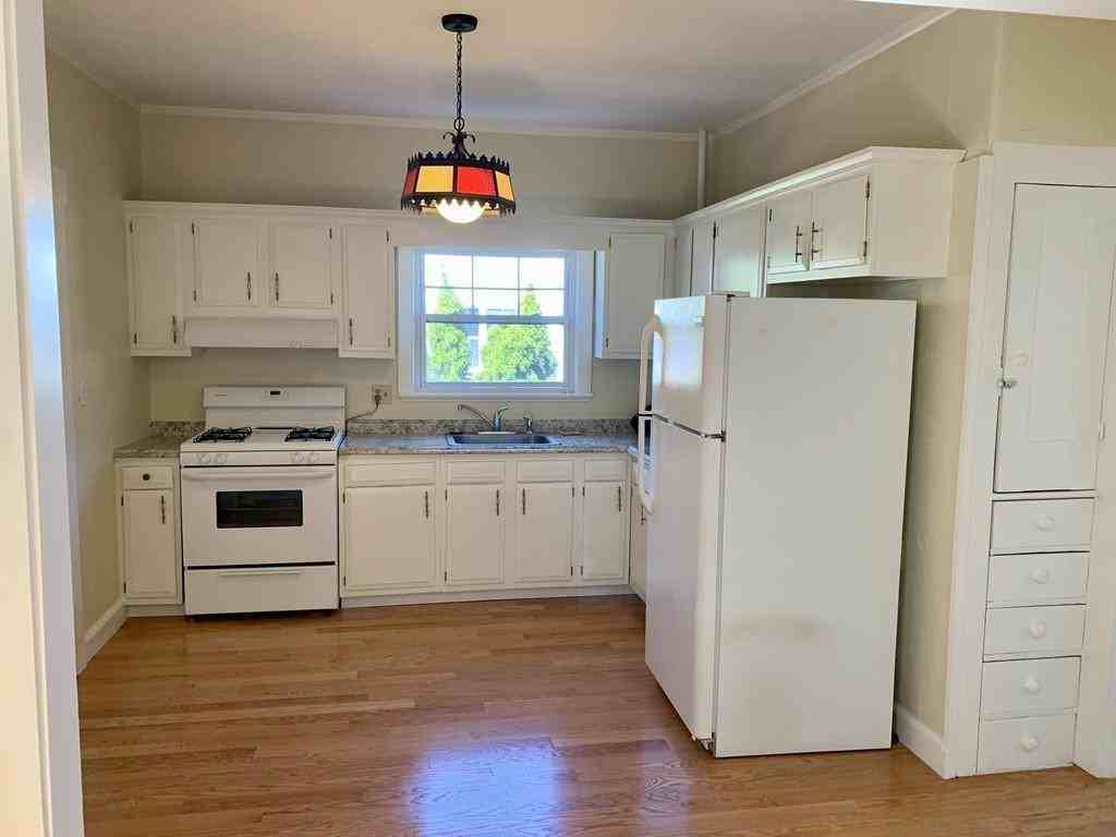 41 Aborn St #1 - Photo 2 of 12