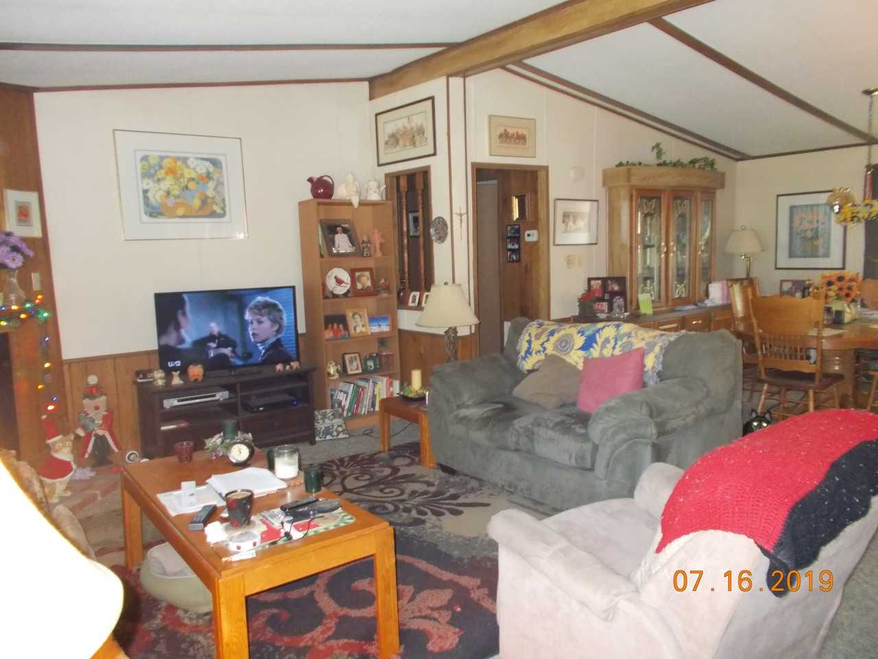 14 Holly Ct - Photo 2 of 3