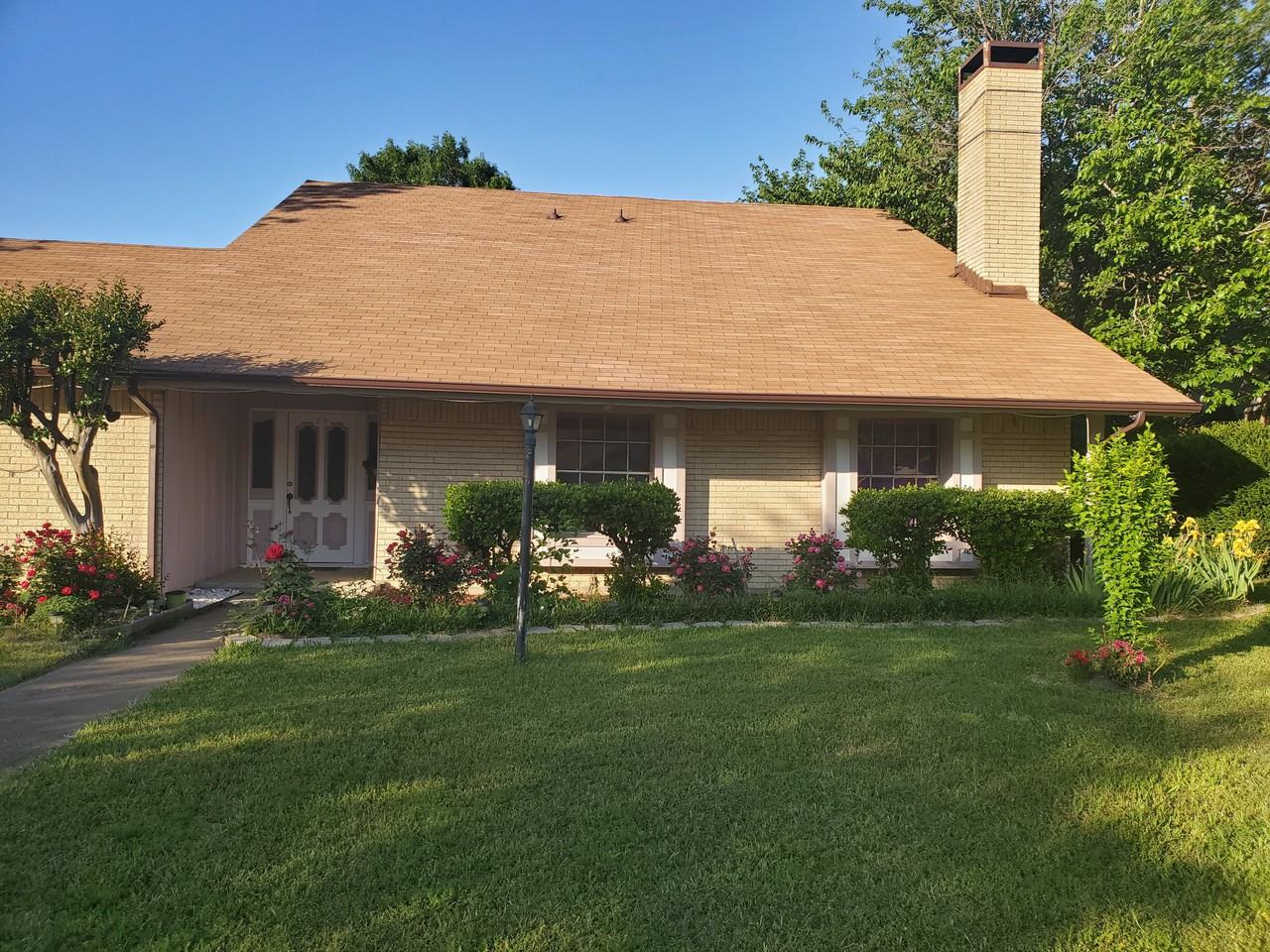 25 Grant Circle - Photo 2 of 45