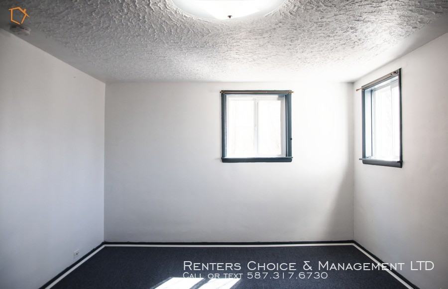 951B 12b St S - Photo 3 of 10