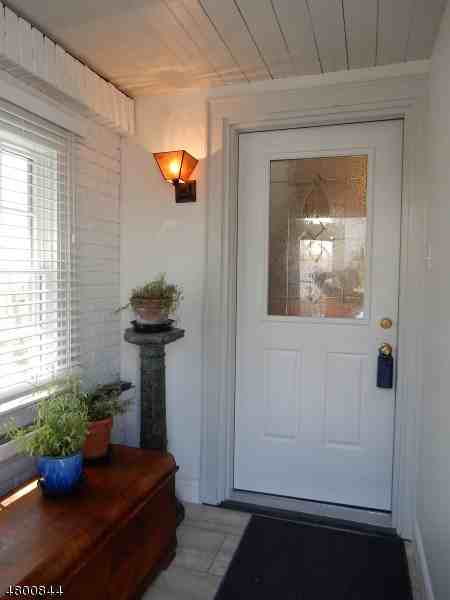 21 Cleveland St Unit A - Photo 2 of 25