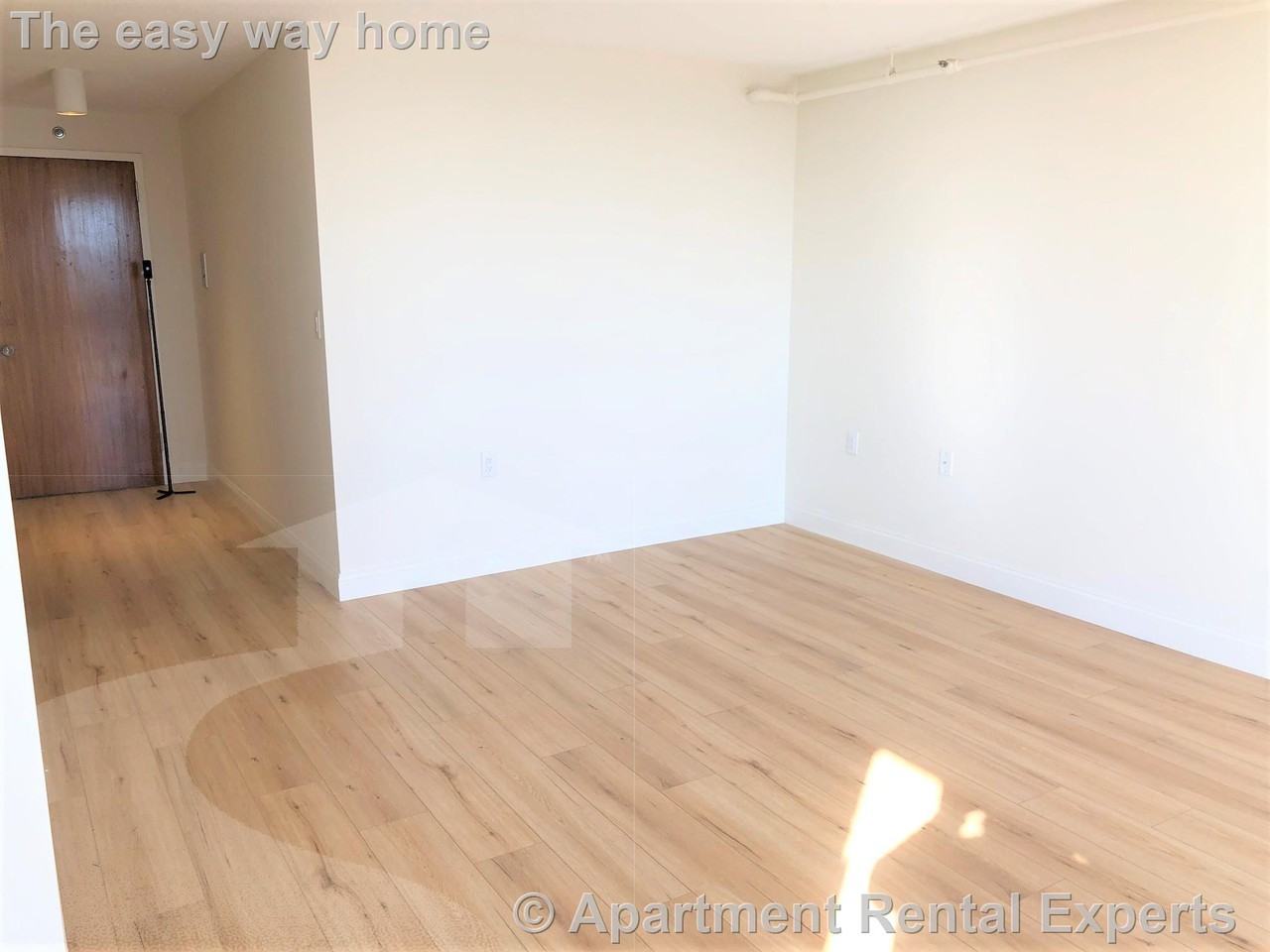 872 Massachusetts Ave #811 - Photo 5 of 24