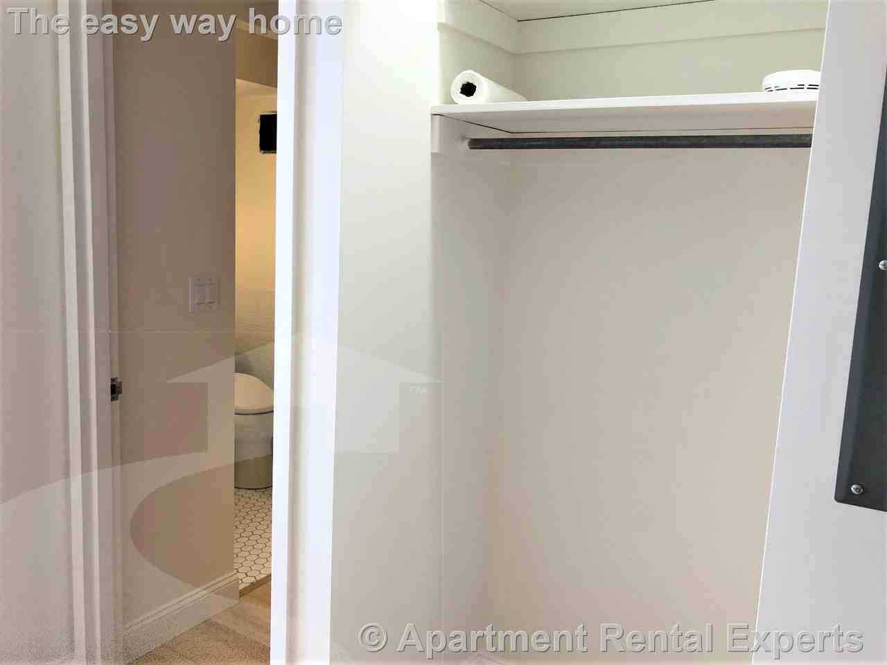 872 Massachusetts Ave #811 - Photo 6 of 24