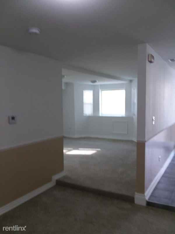 7653 W 62nd Pl Umit B - Photo 3 of 10