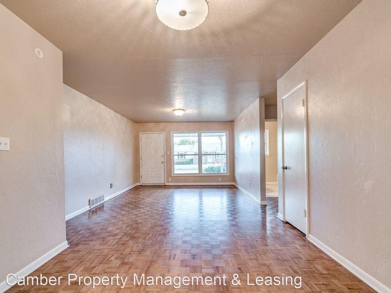 2640 Manchester Dr - Photo 2 of 14