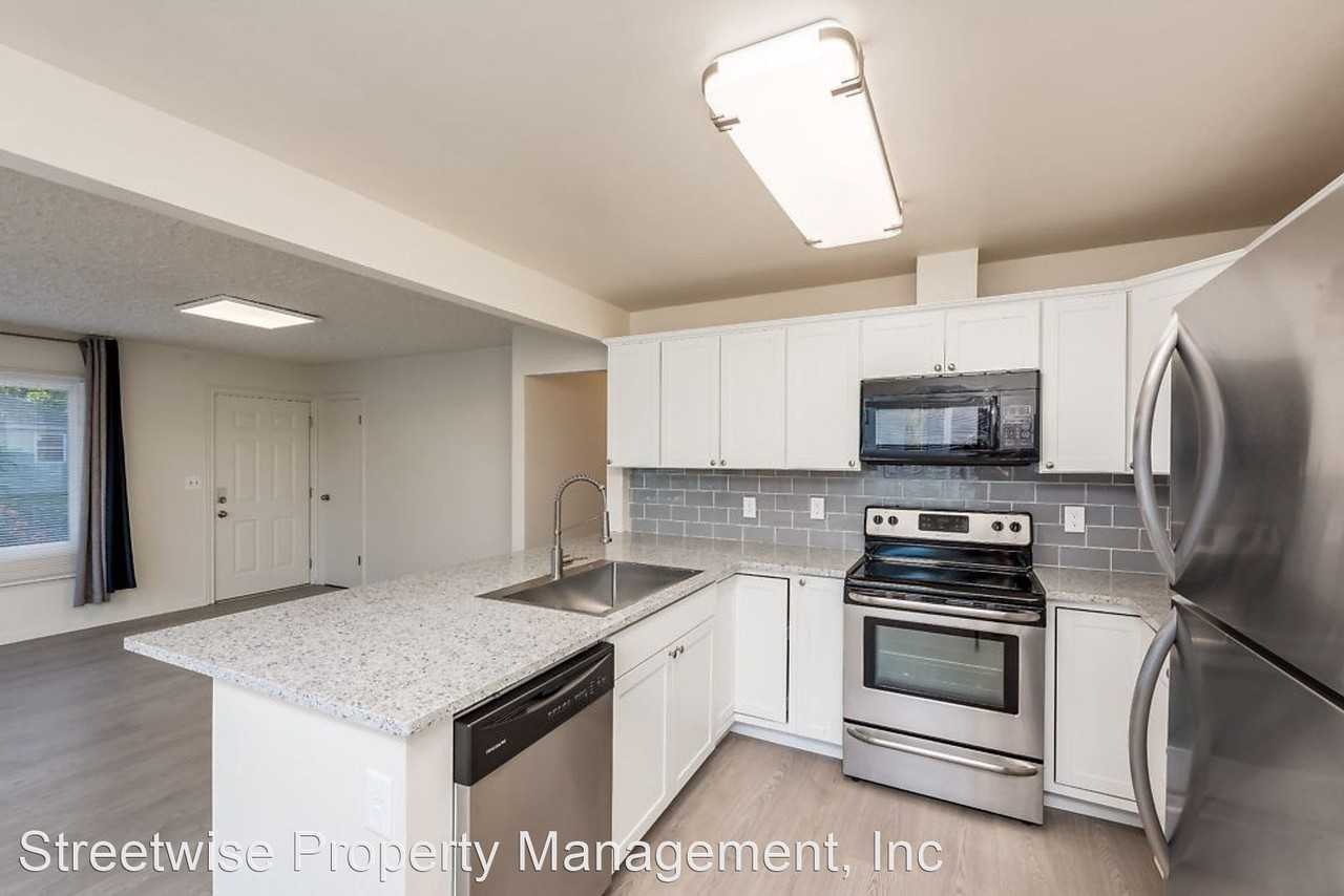 6005 Se 100th Ave - Photo 2 of 22