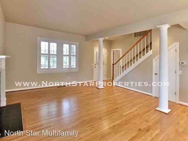 301 C Ave - Photo 3 of 31