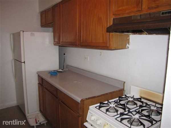 6643 S Champlain Ave - Photo 2 of 24