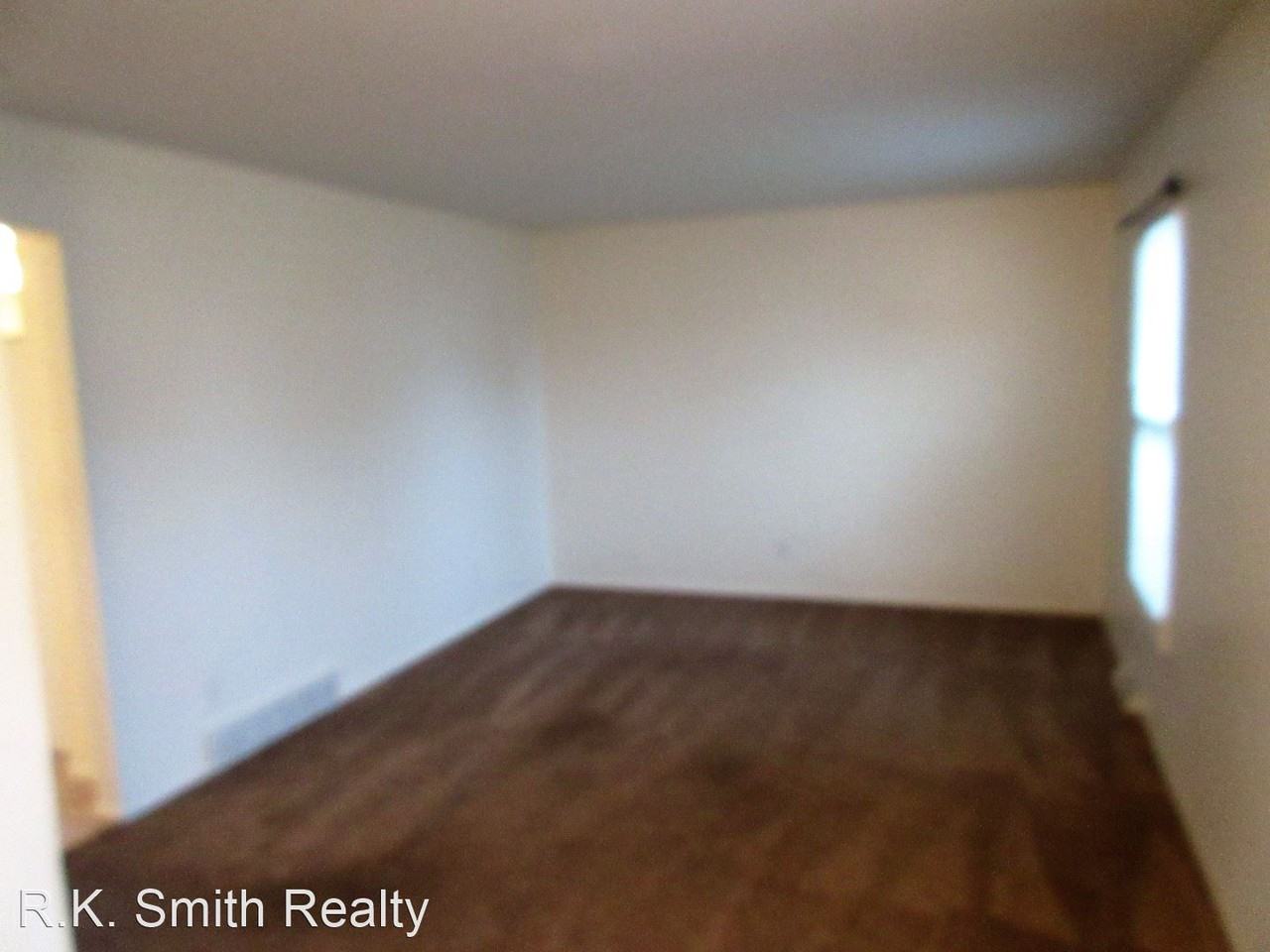 262-264 Waveland Rd. - Photo 3 of 12