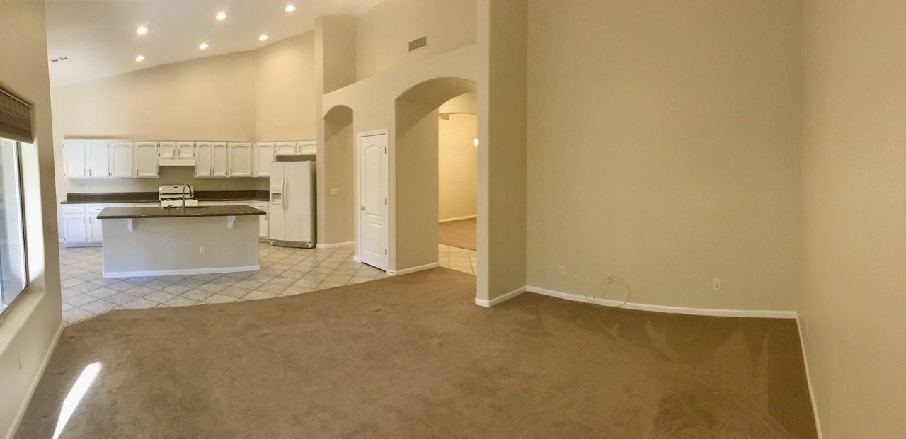 5112 E Villa Rita Dr - Photo 3 of 8