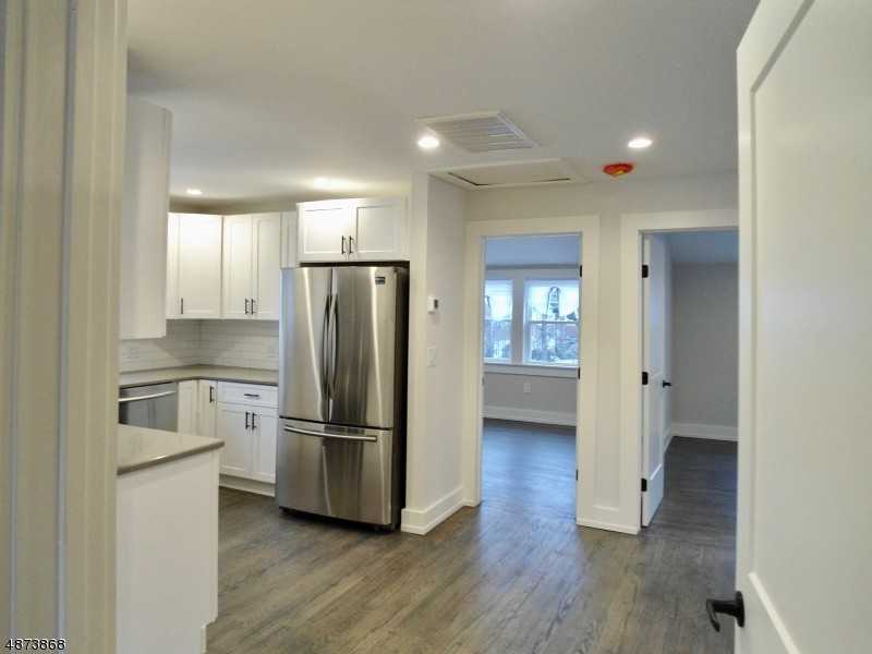 266-268 Elmwood Ave Unit 2 - Photo 2 of 13