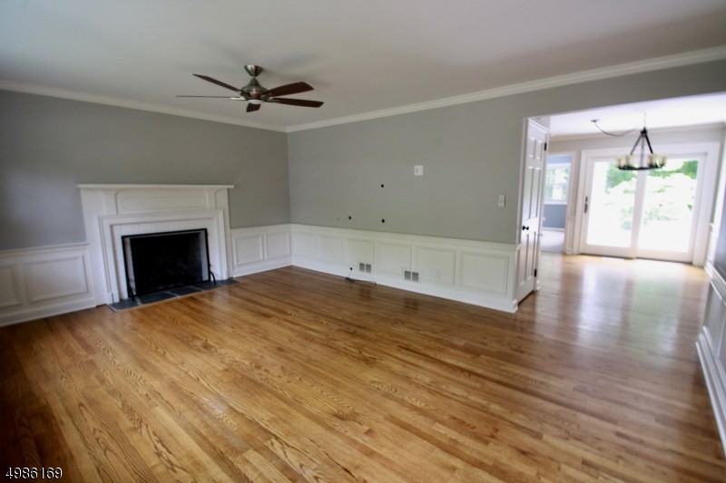 25 Pihlman Pl - Photo 3 of 21