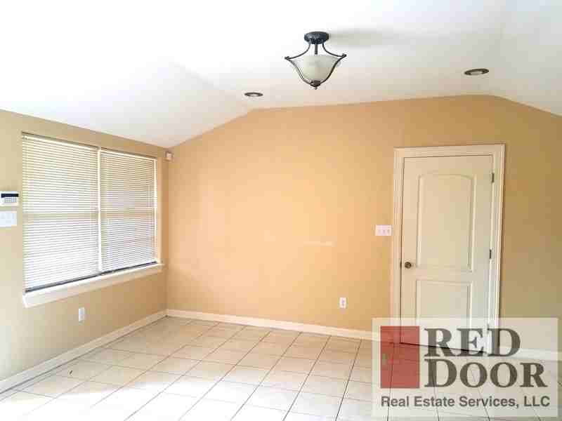 710 North 9th Street - Photo 3 of 4