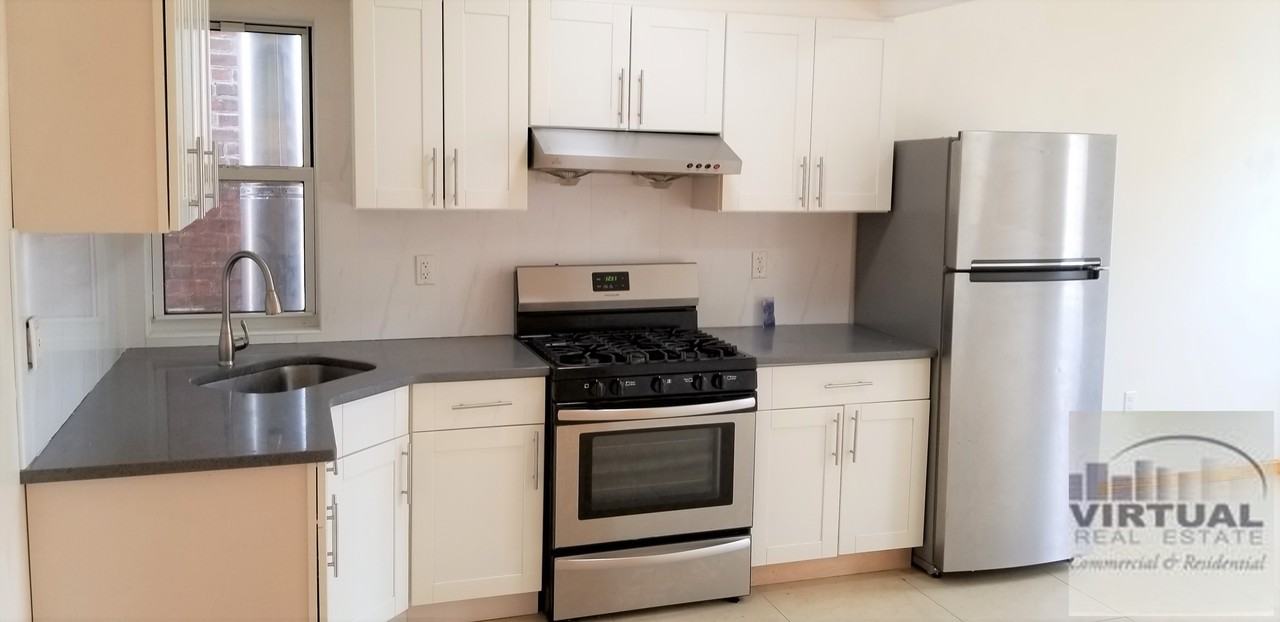 432 39th Street #2 - Photo 2 of 11