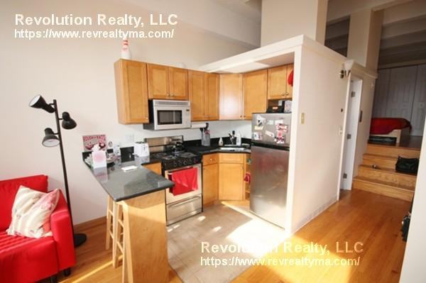 12 Stoneholm Street #316