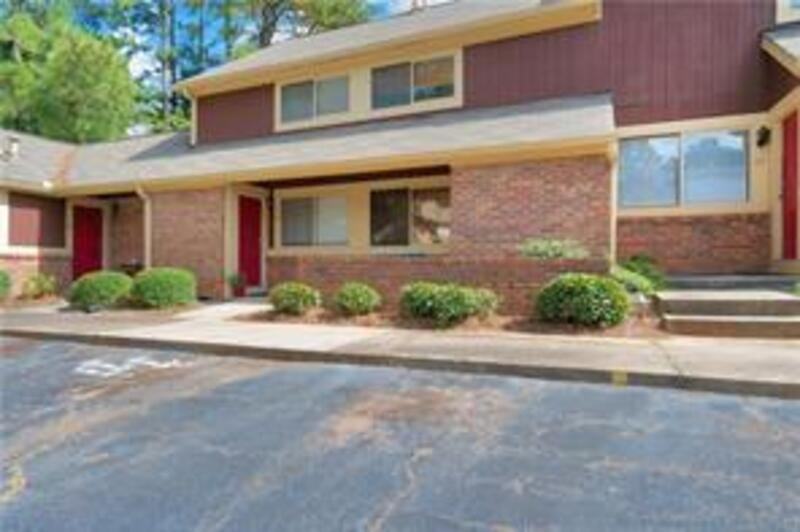 39 Country Place Ct