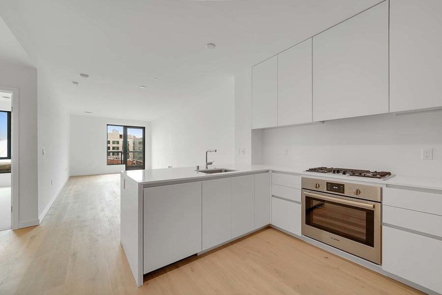 815 Tennessee Street #306