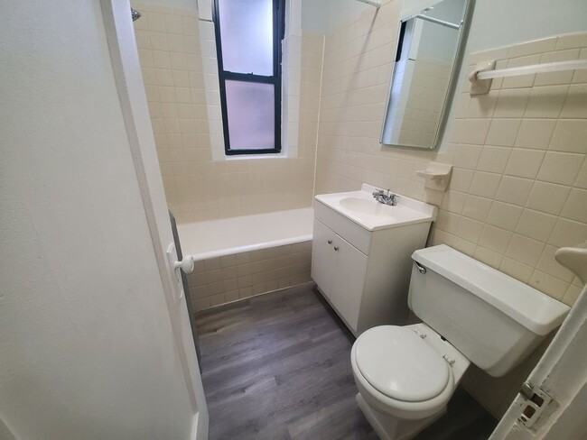 1826 East 72nd Street 2 - Photo 2 of 5