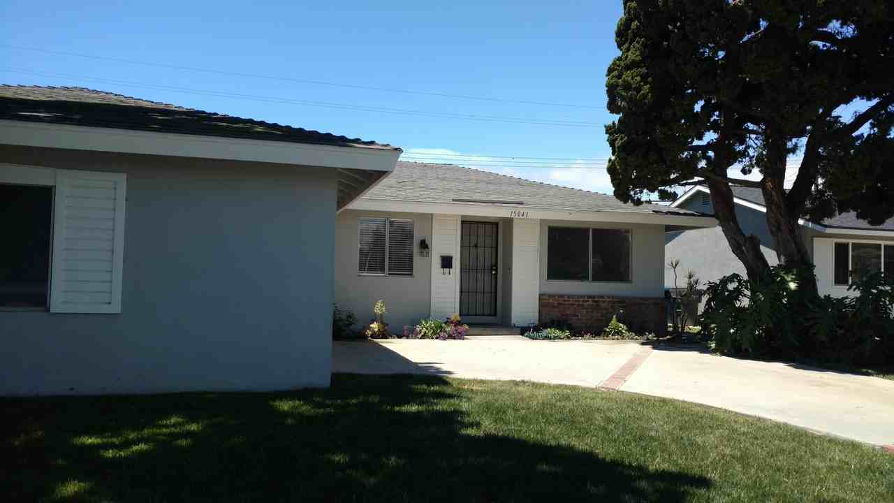 15041 Drake Ln - Photo 2 of 13