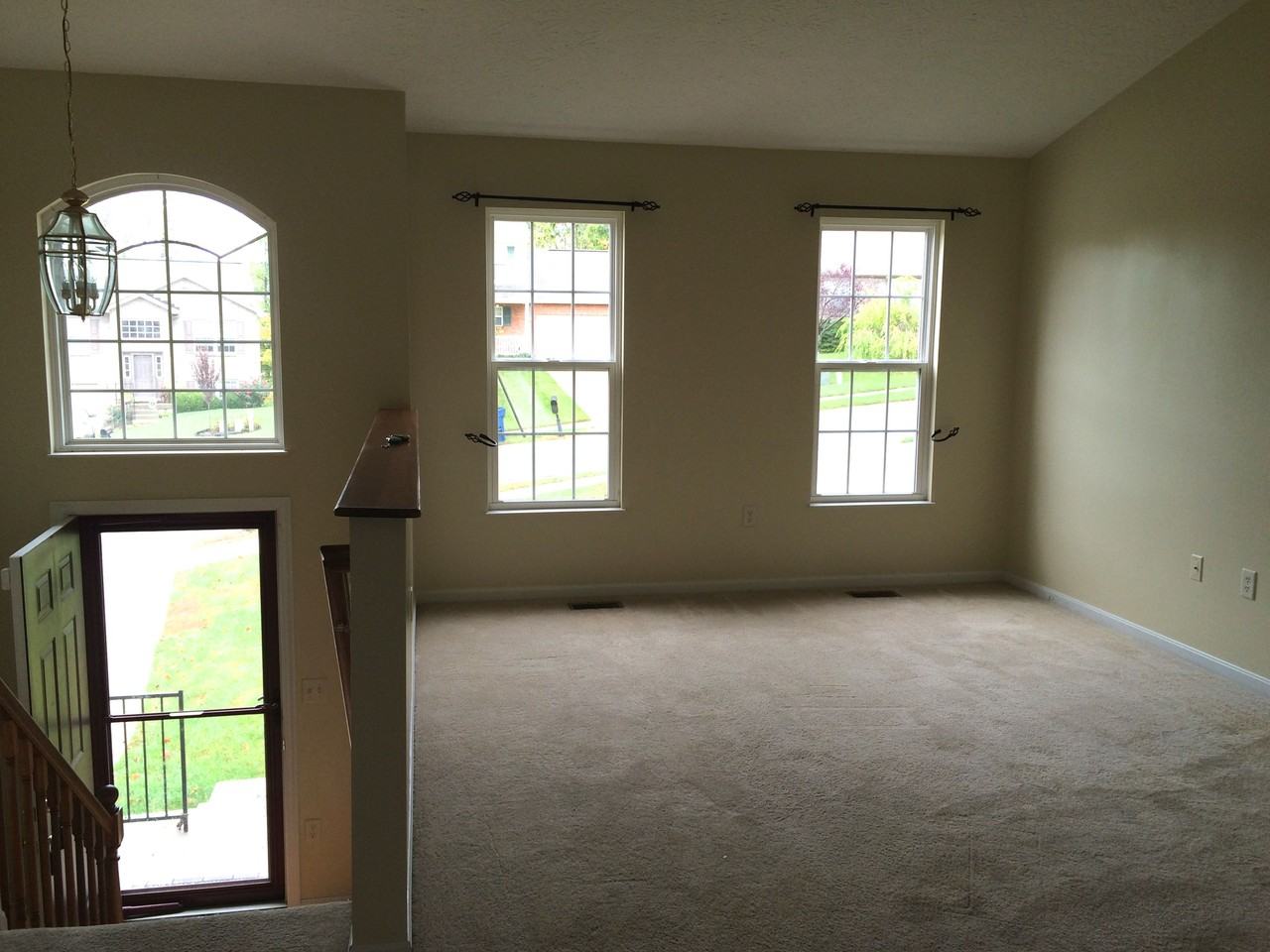 4427 Bresser Ct - Photo 2 of 13