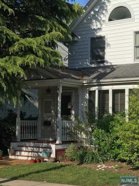 30 George St - Photo 2 of 23