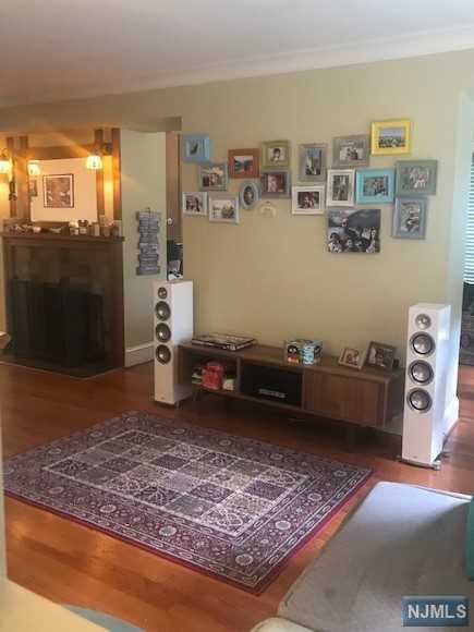 30 George St - Photo 3 of 23