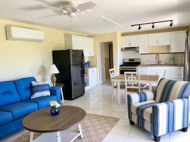 37 Southgate Est - Photo 2 of 15