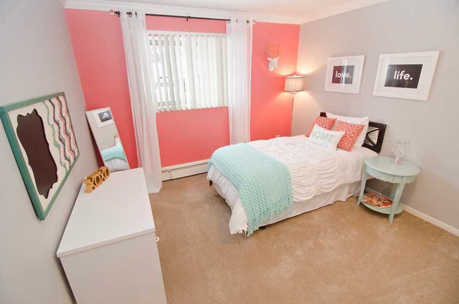 Abbott Pointe - Photo 4 of 17