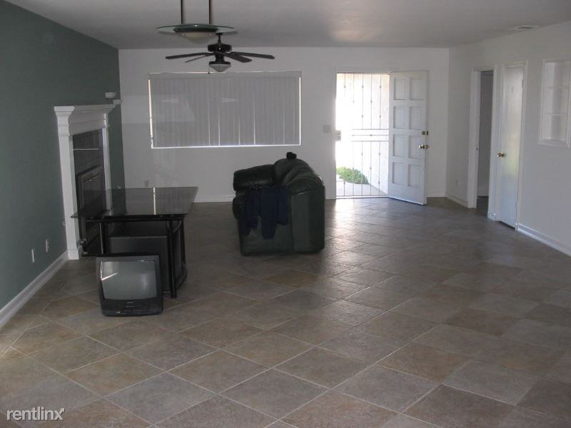 1513 Whaley St - Photo 2 of 11