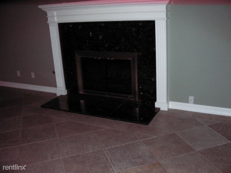 1513 Whaley St - Photo 3 of 11