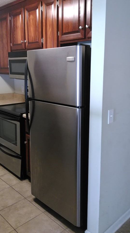 107 Winthrope Ln - Photo 3 of 9