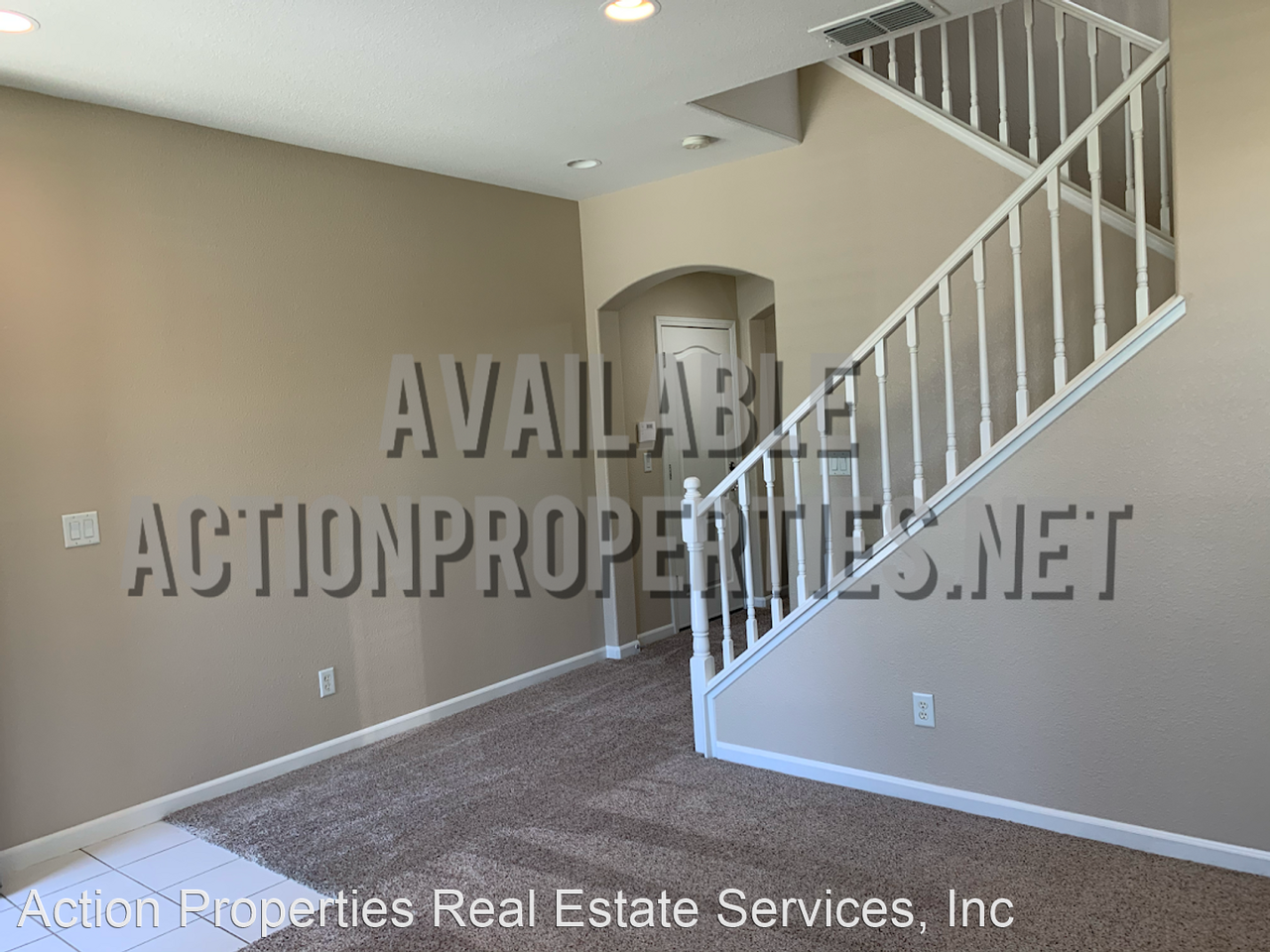 950 Trehowell Drive - Photo 3 of 26