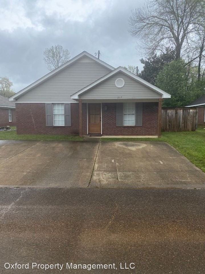 Cotton Creek Dr - Photo 3 of 36