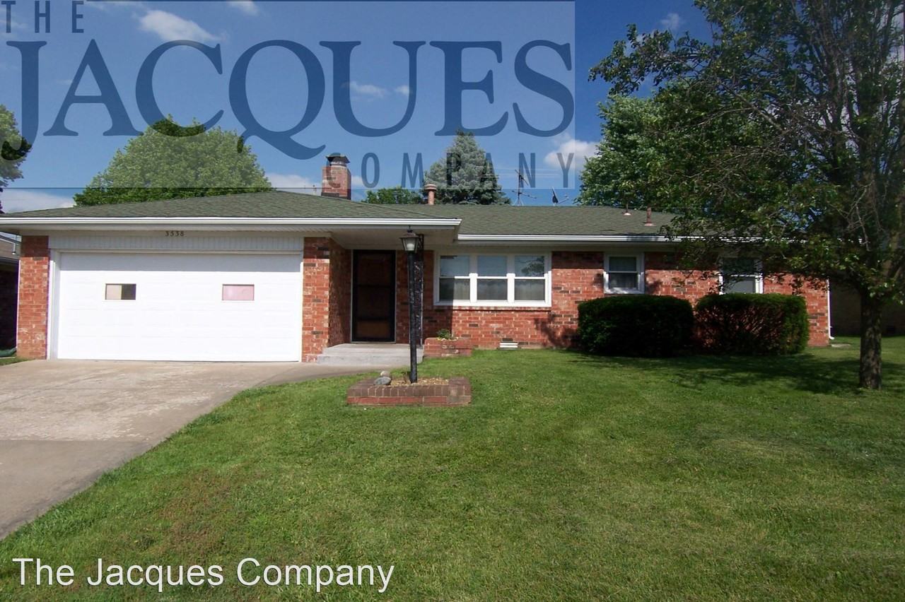 3538 N Rogers Ave - Photo 3 of 15