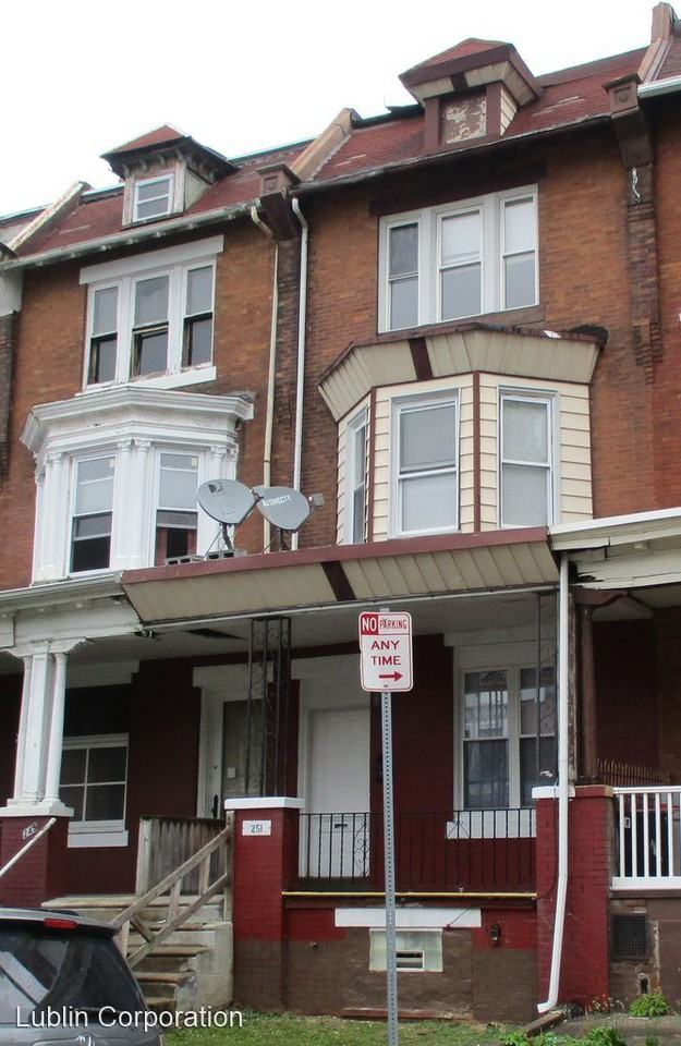 251 S. 51st St. - Photo 2 of 18