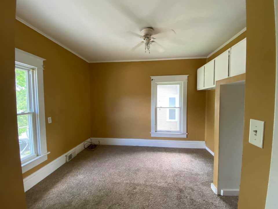 1112 26th St - Photo 3 of 18